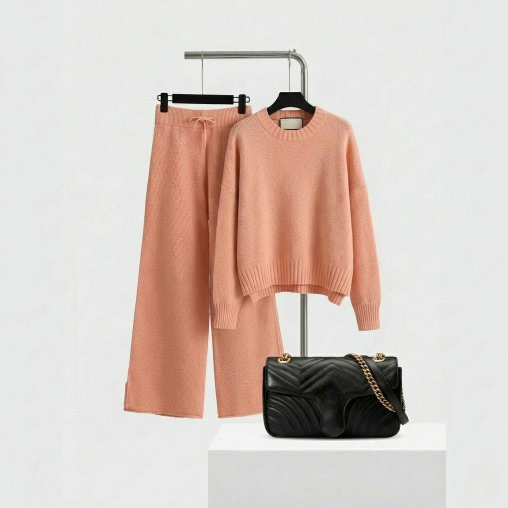 Cozy Luxe Knit Ensemble & Chain Bag