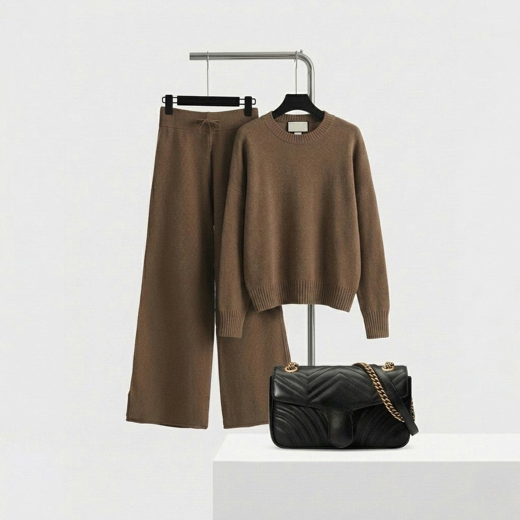 Cozy Luxe Knit Ensemble & Chain Bag